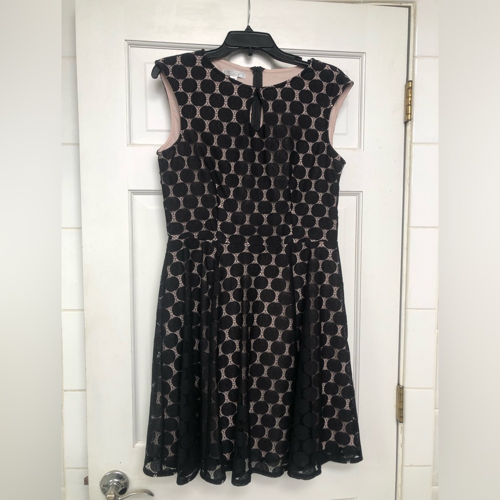 London Style Black and Cream Circle Pattern Midi Dress